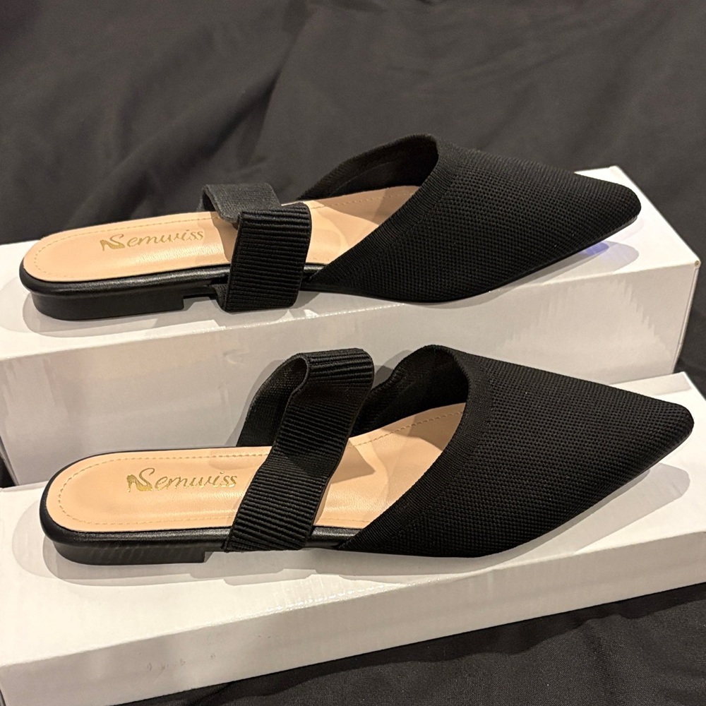 Senwiss pointed toe Black Women's Slip-On Shoes